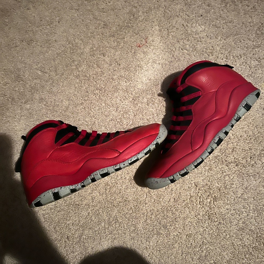 Air Jordan 10 retro bulls over broadway